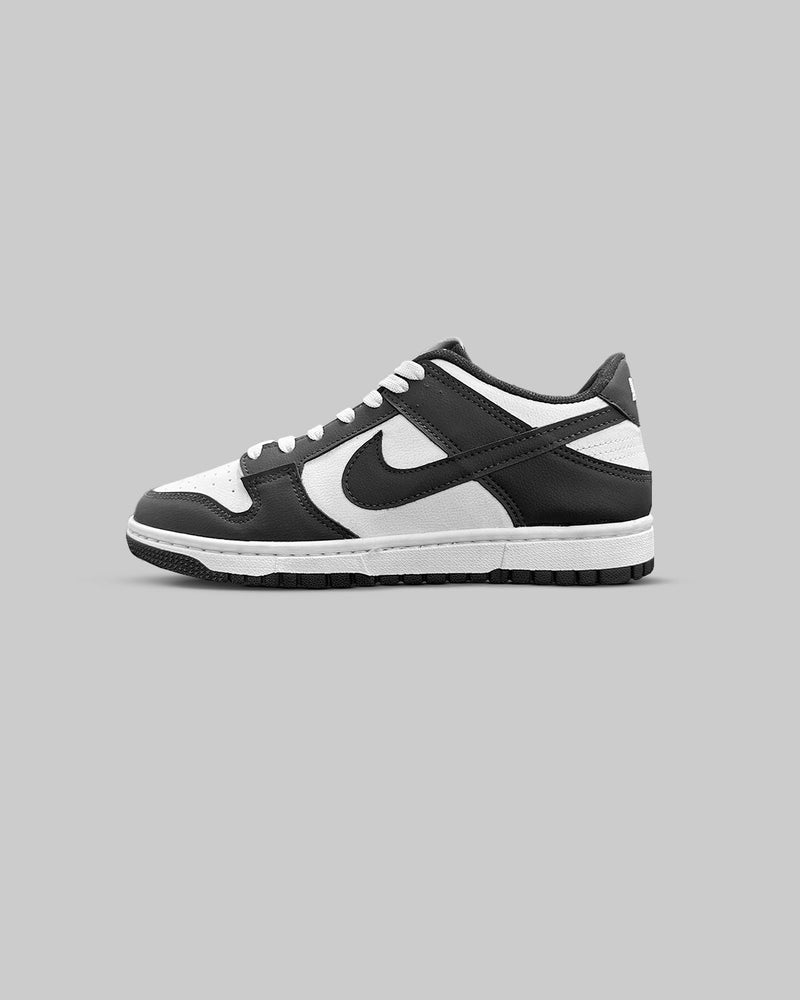 Dunk Low SB Preto Unissex