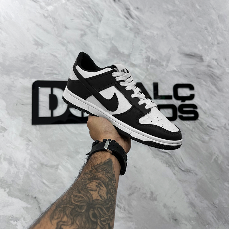 Dunk Low SB Preto Unissex