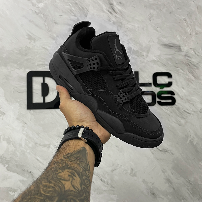 Air Jordan 4 Retro - Black Cat