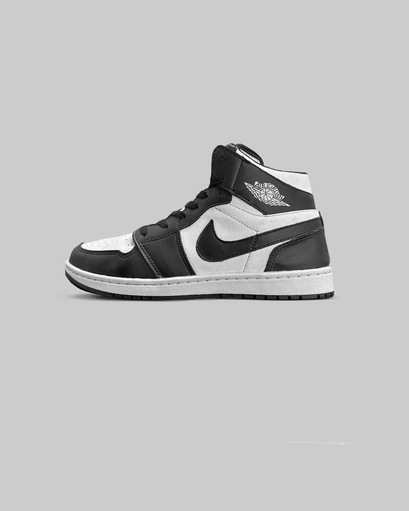 Air Jordan 1 - Preto/Branco